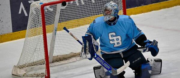 Patrik Andrisík, brankár HC Slovan Bratislava Patrik Andrisík, brankár HC Slovan Bratislava