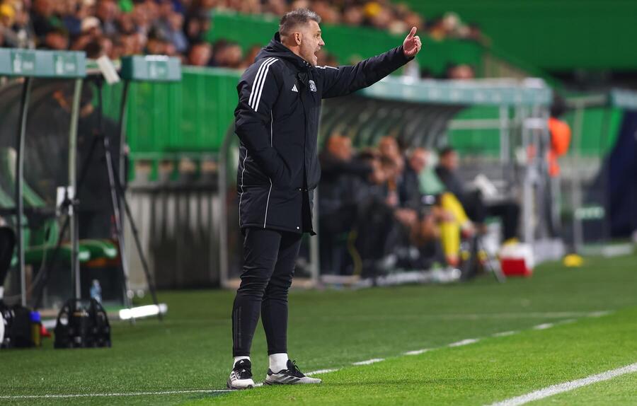 Tréner Prešova Vladimír Cifranič.