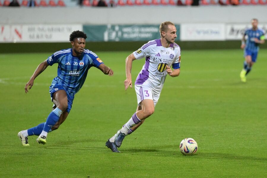 Rahim Ibrahim naháňa Martina Šimka