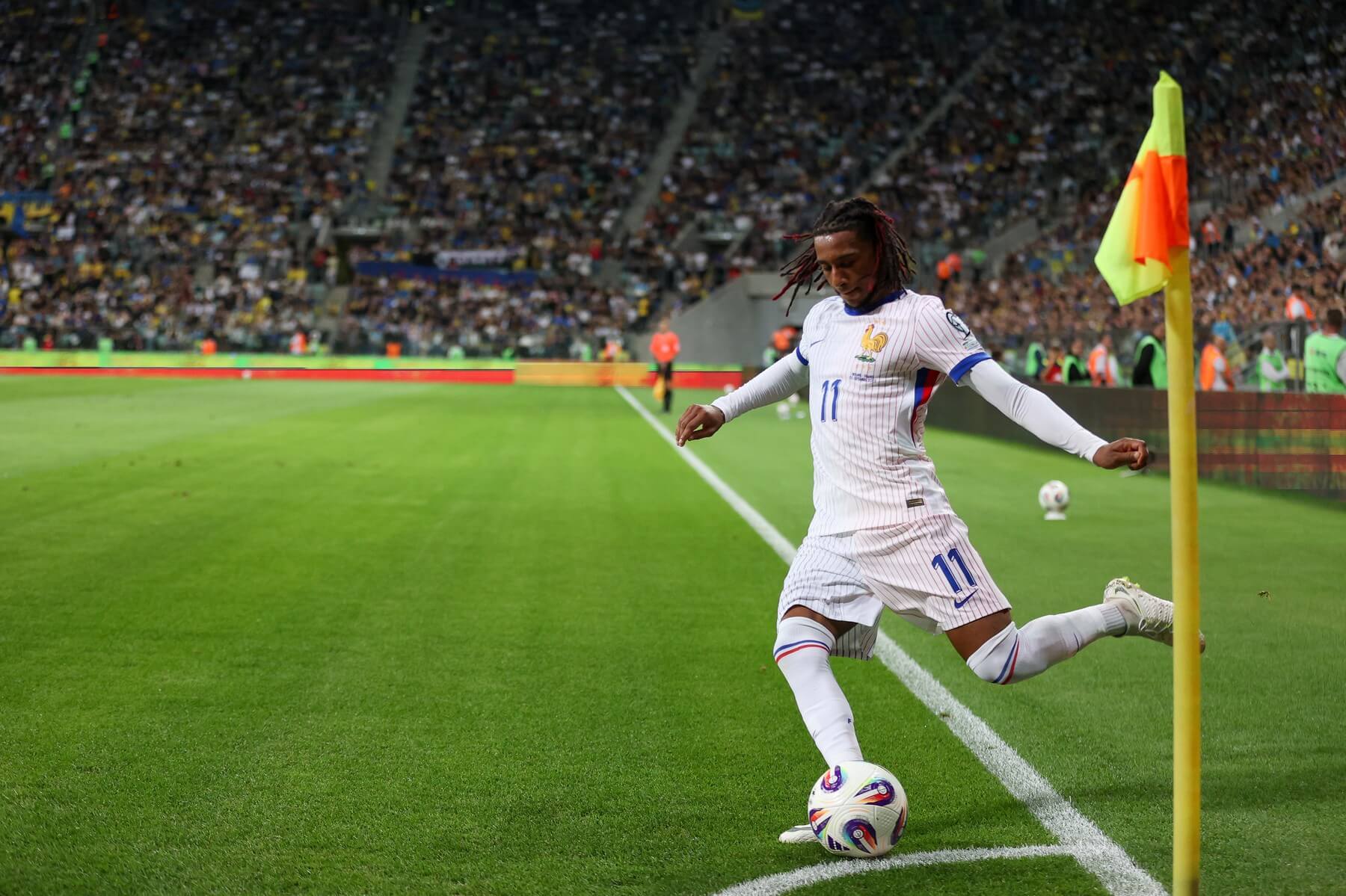 Bude sa už dnes francúzsky krídelník Michael Olise so svojimi spoluhráčmi tešiť z postupu Francúzska na MS vo futbale 2026?