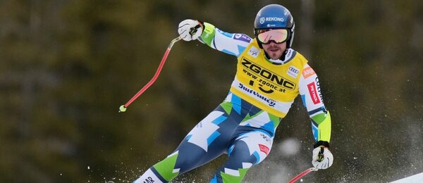 Slovinec Miha Hrobat na trati superobrovského slalomu