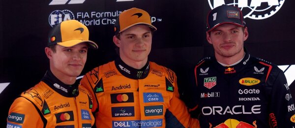 Lando Norris, Oscar Piastri a Max Verstappen.