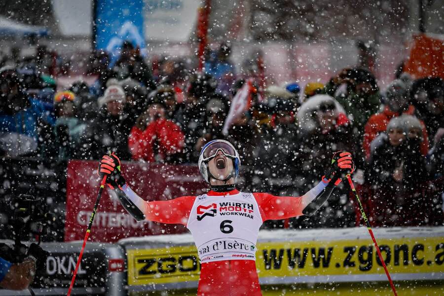 Takto sa tešil Marco Odermatt z víťazstva v obrovskom slalome vo Val d&#039;Isère v decembri 2024