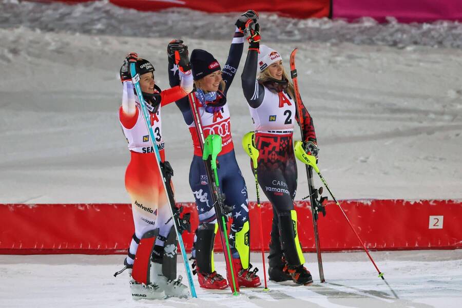 Camille Rast, Mikaela Shiffrin a&nbsp;Lara Colturi.