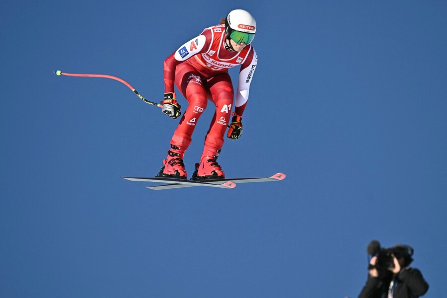 Mirjam Puchner počas zjazdu v&nbsp;St. Moritzi