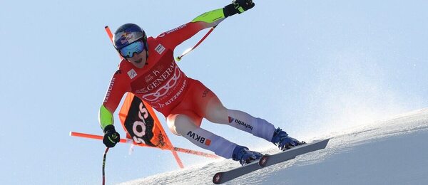 Švajčiarsky lyžiar Marco Odermatt počas pretekov Super-G v rámci Svetového pohára v alpskom lyžovaní v Kitzbuehel v januári 2025