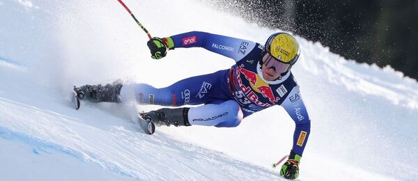Talian Giovanni Franzoni počas zjazdu v rámci SP v Kitzbueheli v roku 2025
