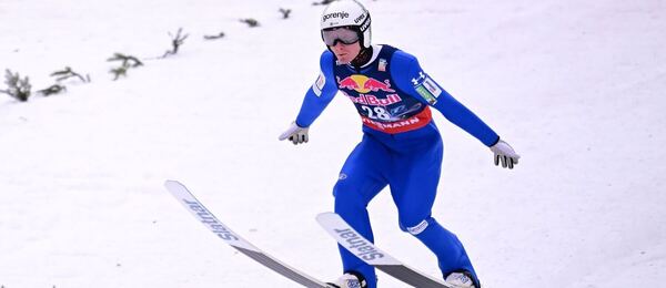 Slovinec Domen Prevc počas MS v letoch na lyžiach v Bad Mitterndorf v roku 2024