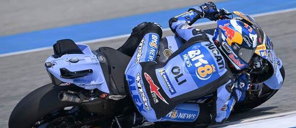 Álex Marquéz počas predsezónneho testovania v thajskom Burirame.