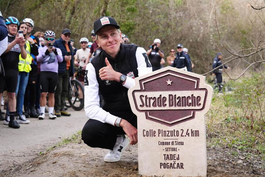 Tadej Pogačar pred&nbsp;štartom Strade Bianche 2026