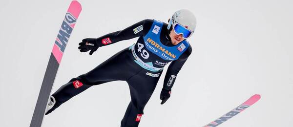 Nórsky skokan Johann Andre Forfang počas pretekov v skokoch na lyžiach v Holmenkollene (Oslo) v rámci SP 2024/2025