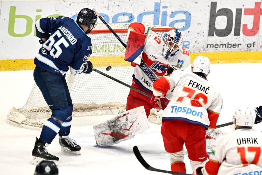 HK 32 Liptovský Mikuláš vs. HC Slovan Bratislava
