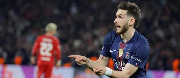 Kvicha Kvaratskhelia (PSG) v zápase proti Liverpoolu
