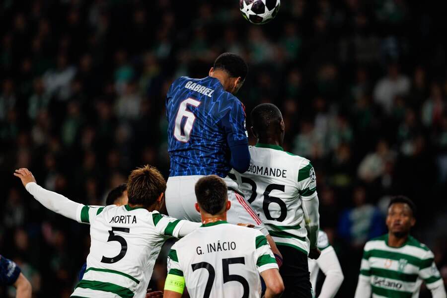 Sporting vs. Arsenal.