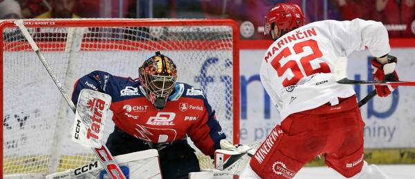 Pardubice vs. Třinec.