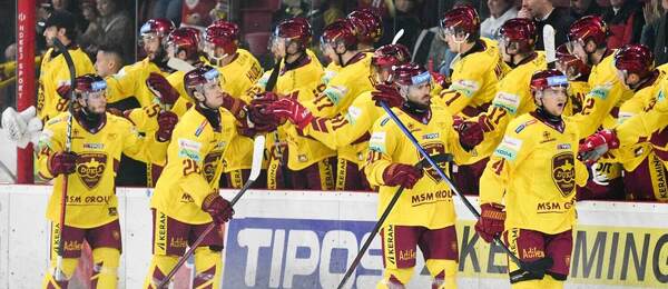 HK Dukla Trenčín – lavička