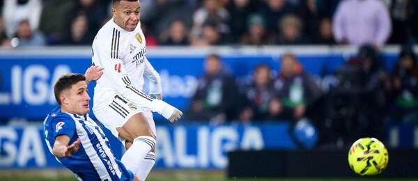 Real Madrid vs. Deportivo Alavés.