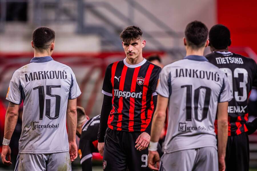 Futbalista Trnavy Marin Laušić v&nbsp;strede.