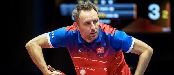 Ľubomír Pištej, dlhoročná slovenská stolnotenisová jednotka