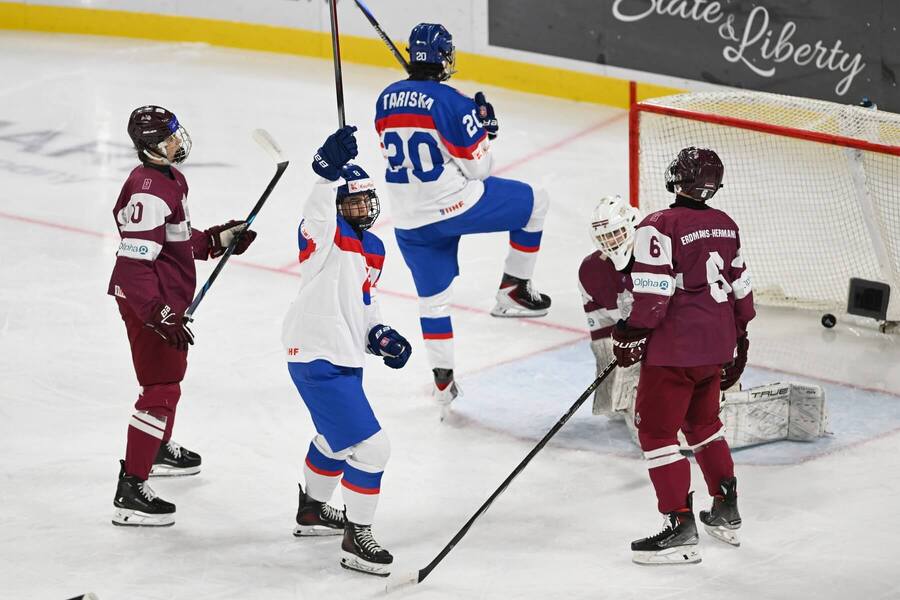 Zápas Slovensko U18 – Lotyšsko U18 na&nbsp;MS v&nbsp;Trenčíne.