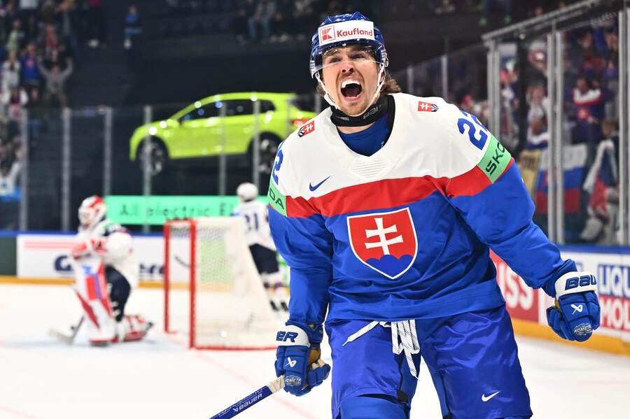 Gólová radosť Kristiána Pospíšila v&nbsp;zápase Slovenska proti Nórsku na&nbsp;MS v&nbsp;ľadovom hokeji 2026