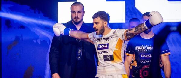 Rasťo Zvara pred svojím zápasom v boxe.