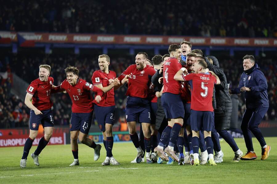 Futbalisti Česka po&nbsp;spečatení postupu na&nbsp;MS 2026.