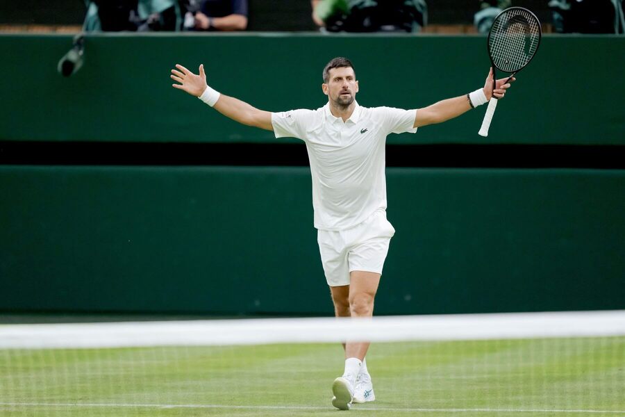 Djokovič vs. Tsitsipas Wimbledon 2026 online