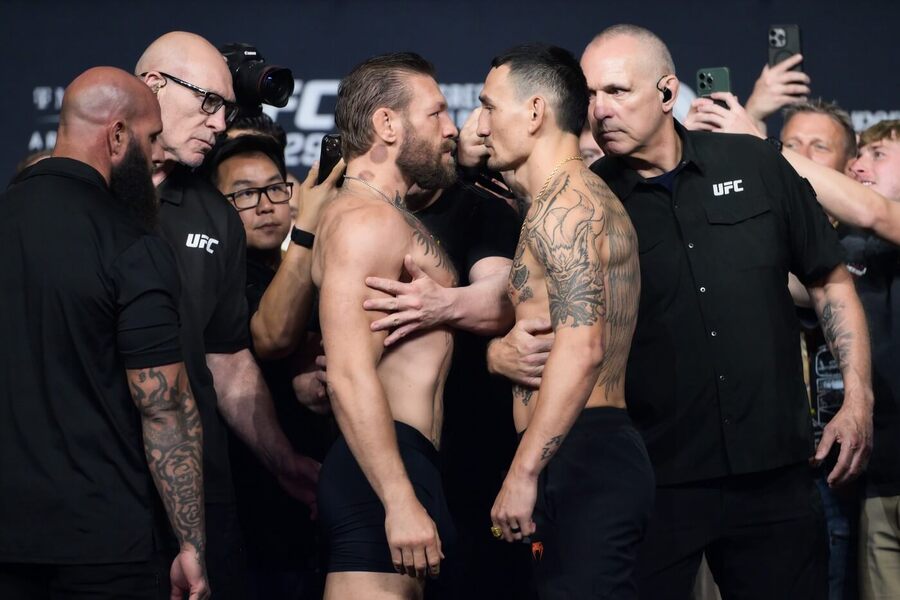 Conor McGregor vs. Max Holloway (UFC 329)
