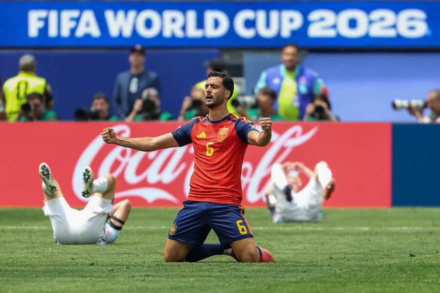 Mikel Merino po&nbsp;výhre Španielska proti Belgicku
