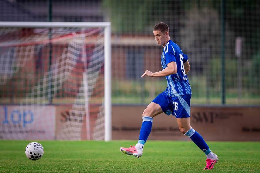Hráč Slovana Bratislava Róbert Tománek.