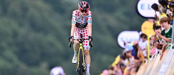 Jonas Vingegaard v cieli 13. etape Tour de France 2026