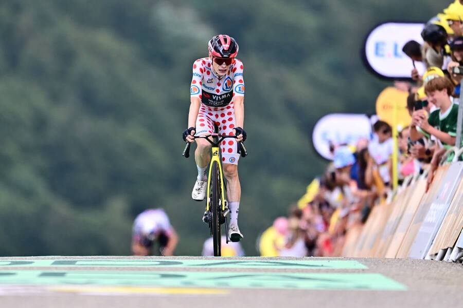 Jonas Vingegaard v&nbsp;cieli 13. etape Tour de France 2026
