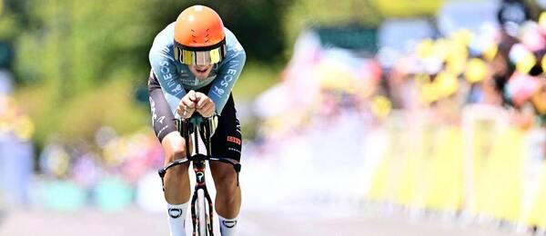 Joshua Tarling počas časovky na Tour de France 2026