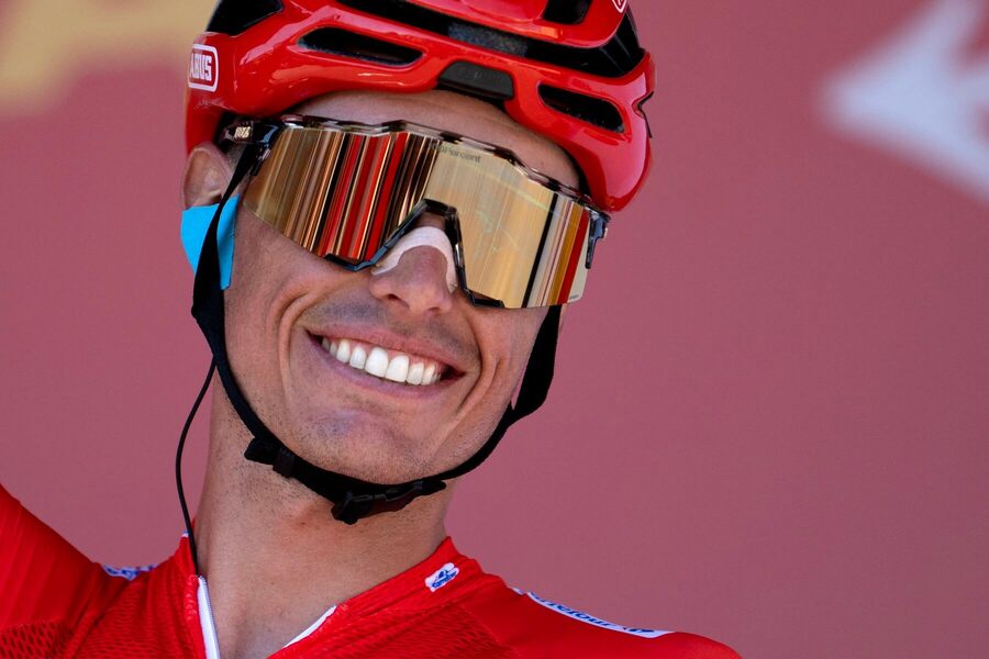Enric Mas, šampión Vuelty 2026