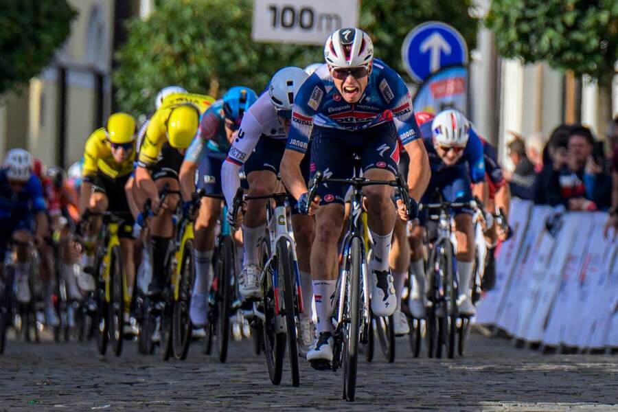Paul Magnier takto špurtoval do&nbsp;cieľa 1.&nbsp;etapy na&nbsp;Okolo Slovenska 2025