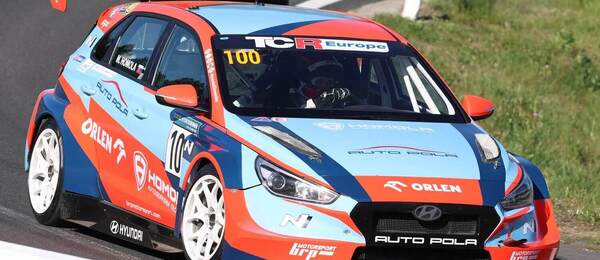 Matej Homola vo svojom Hyundai i30 N TCR